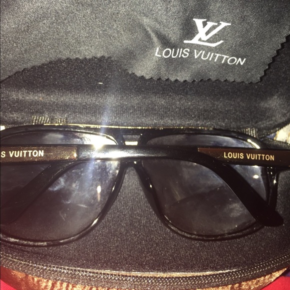 Louis Vuitton Other - Authentic Louis Vuitton sun glasses